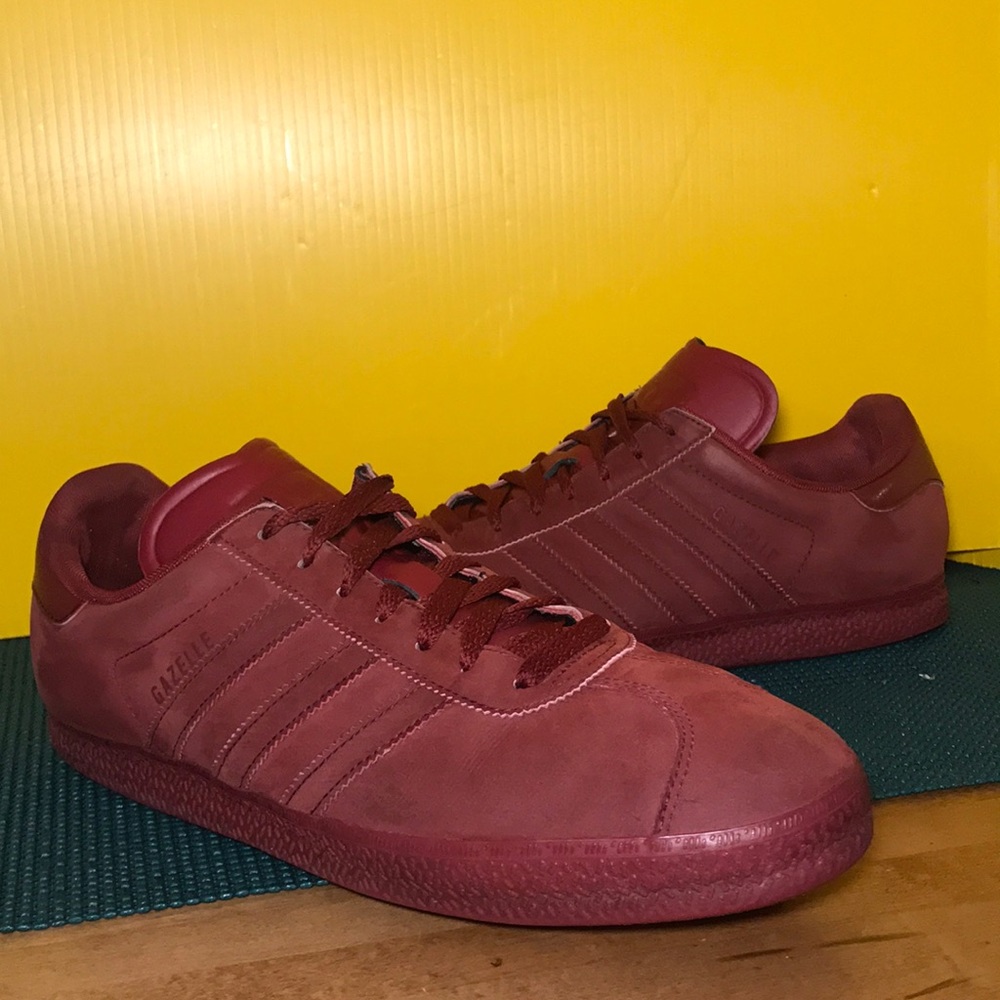 ๐ดSOLD๐ด ADIDAS GAZELLE Maroon Sneakers Size 11 - Picture 2 of 8